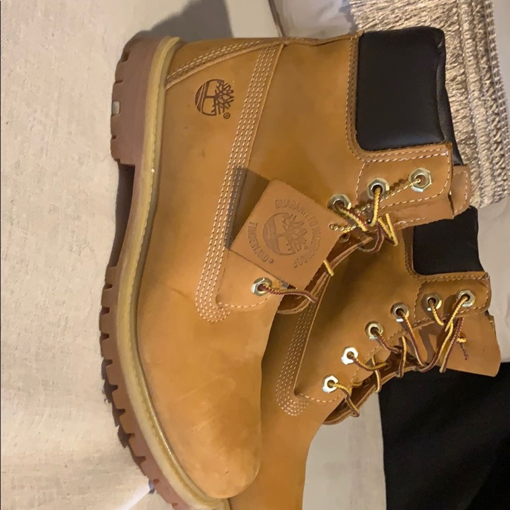 TIMBERLAND. - Picture 3 of 7
